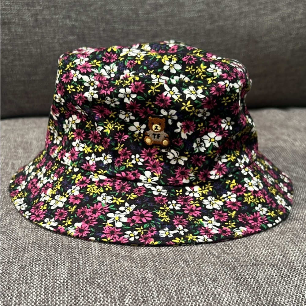 Teddy Fresh Floral Bucket Hat